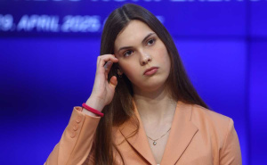 Lana Pudar u drugačijem izdanju, blista od sreće