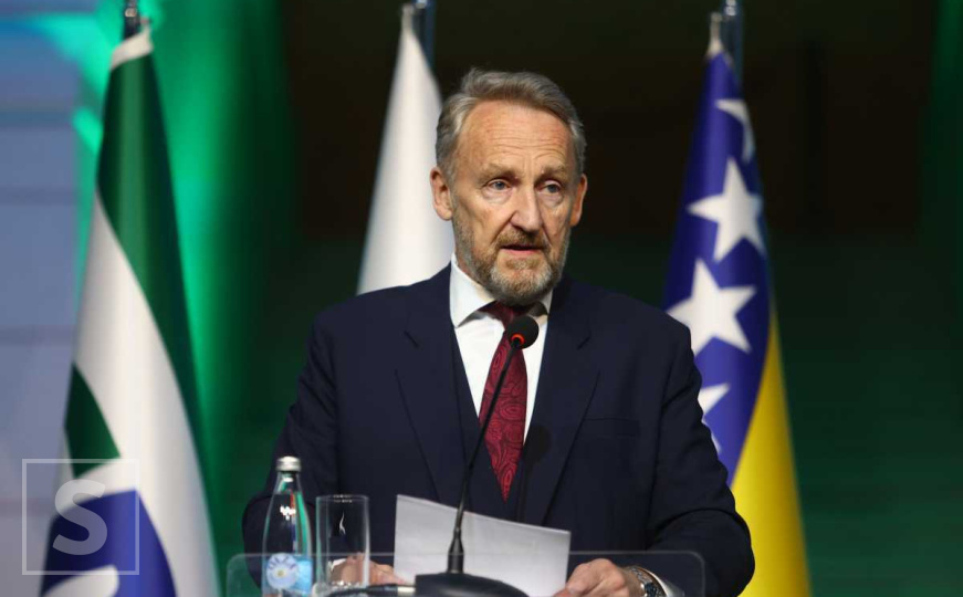 Bakir Izetbegović: 'Morat će odustati oni koji proizvode krize, naše politike nemaju alternativu'