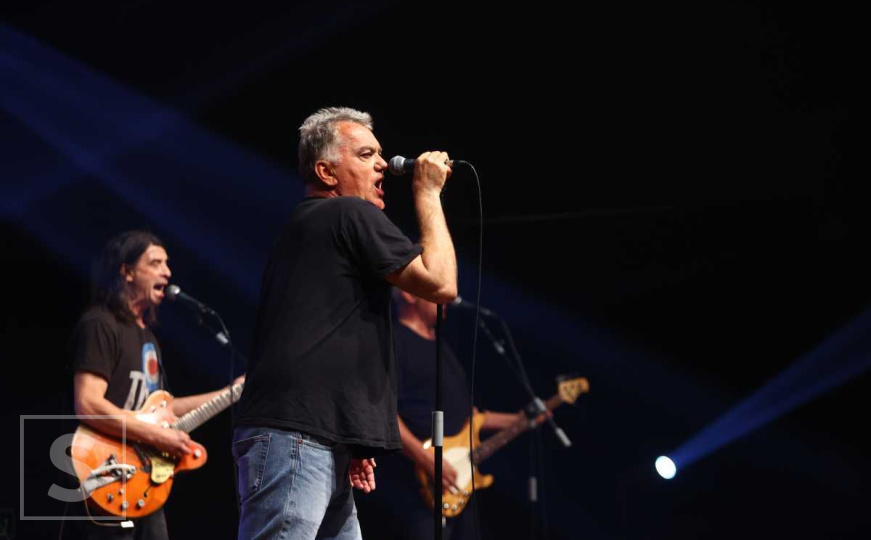 Sarajevo je večeras epicentar rock'n'rolla: Pogledajte kakva je atmosfera na koncertu Partibrejkersa