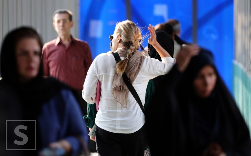 Režim u Teheranu nemoćan: Otpor žena raste, a njihova poruka jasna