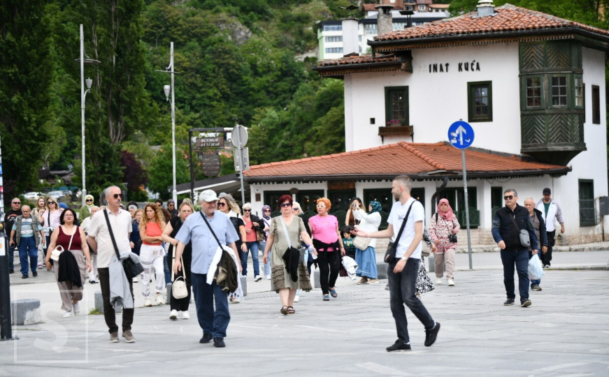 Prekomjerni turizam u cijelom svijetu: Kako se države nose sa ovim?