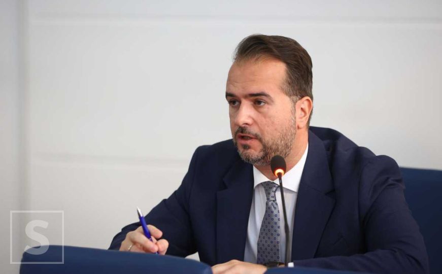 Akcija MUP KS: Da li je u Ministarstvu finansija nezakonito zaposleno više osoba?