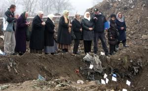 Ponovo devastirana grobnica žrtava genocida u Budaku: Udruženja pozivaju nadležne na hitnu reakciju