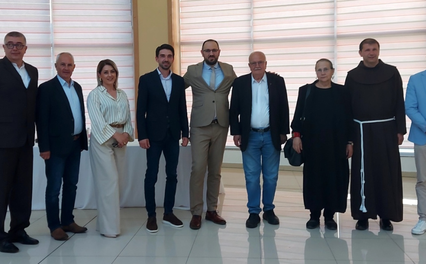 U Visokom promovirana knjiga "Franjevci – Čuvari Bosne"