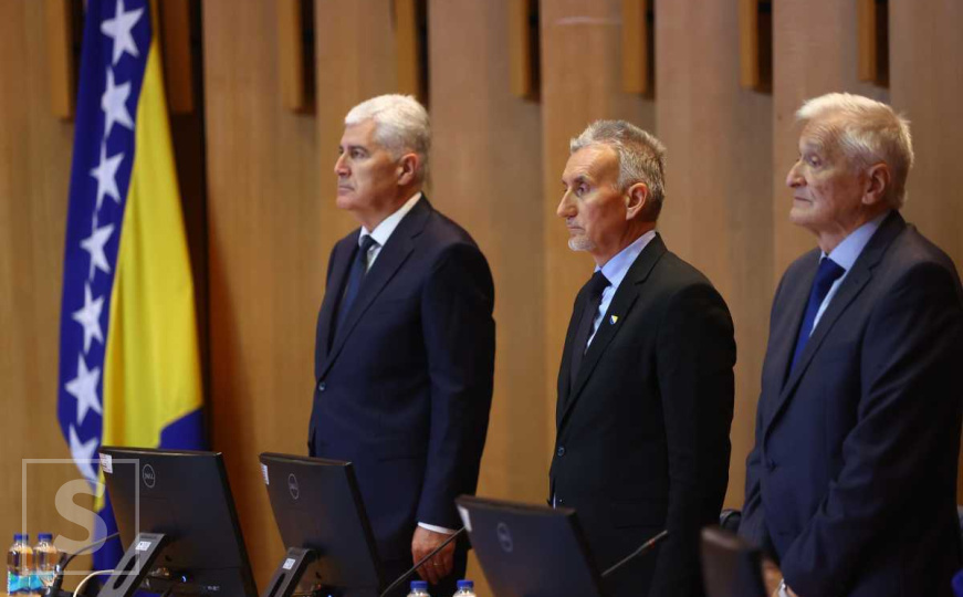 Čović se javio u Domu naroda, opozicija iz RS odmah odgovorila: 'Promijeni stranu i dogovorit ćemo'