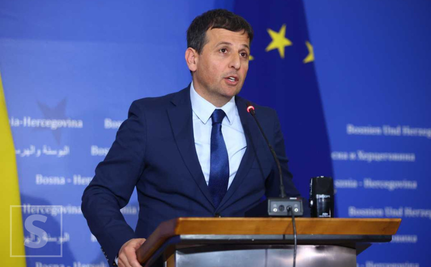 Vukanović: SNSD se grčevito bori za fotelje, sa HDZ-om zajedno prave blokade. Snosit će posljedice