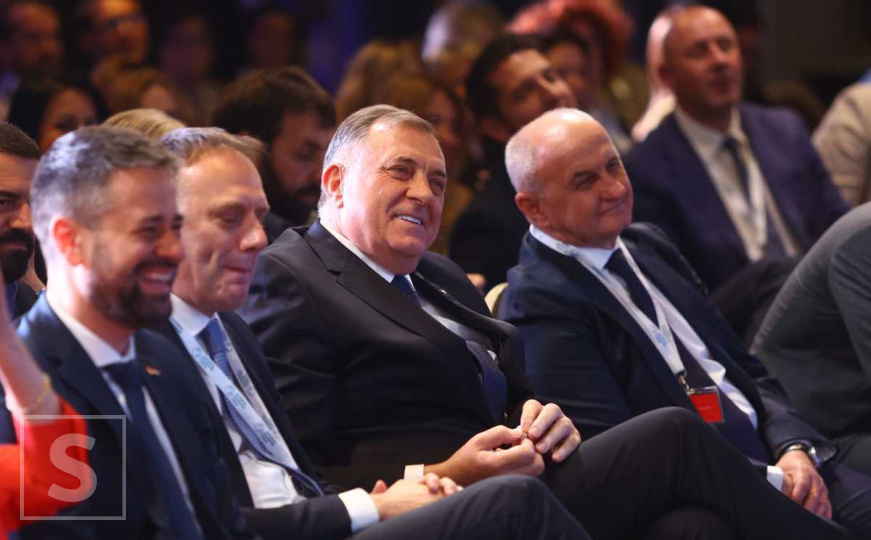 Bjegunac Dodik opleo po opoziciji iz RS-a: 'Ovo je čin izdaje, oni su podanici stranaca'