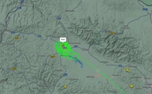 Šta se dešava na nebu iznad Prijedora? Avion EUFOR-a kruži više od sat vremena