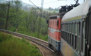 Tragedija u BiH: Poznat identitet muškarca koji je poginuo kad ga je udario voz