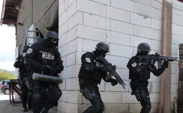 SIPA i MUP TK u velikoj akciji: Pretresi na 18 lokacija, meta 15 osoba