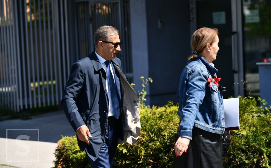 Slučaj Mehmedagić: "Policiji predao servere Američkog univerziteta"