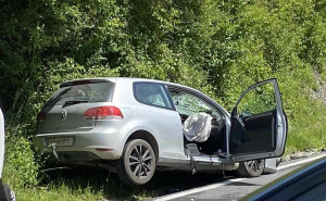 Detalji nesreće kod Sarajeva: Dva muškarca povrijeđena, saobraćaj se odvija naizmjenično