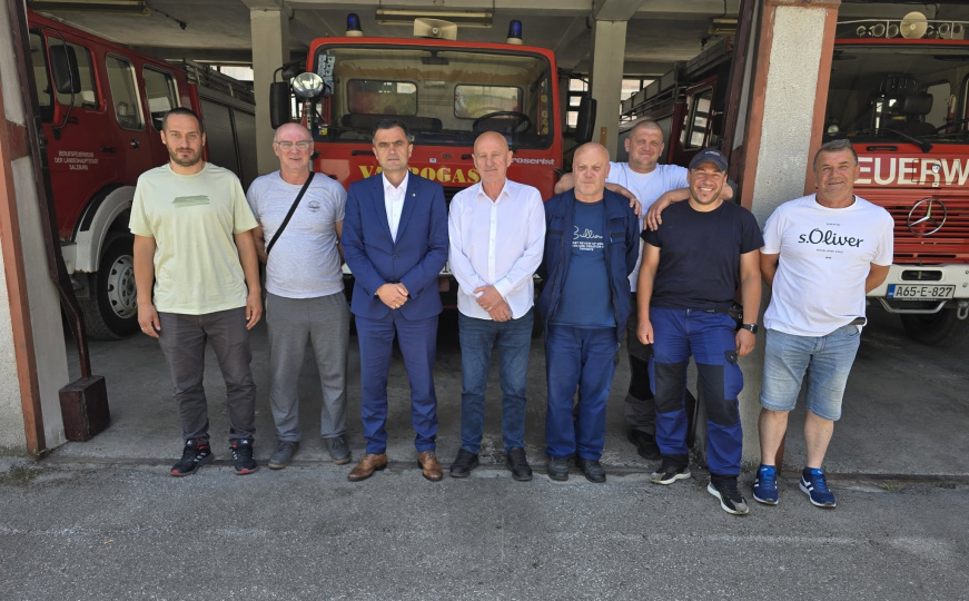 'Kako da vas štitimo?': Vatrogasci u Bugojnu dva mjeseca bez plate, evo šta smo saznali u Općini