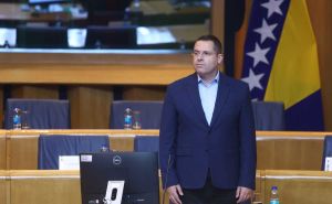 Kovačević se obrušio na Schmidta: 'Ovo je očajna predstava tužnog klovna kojeg uopće nismo zvali'