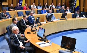 Oštra rasprava o 'Čavarinom zakonu': 'Legalizovat ćemo plaće u koverti, to je korak unazad'