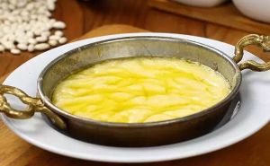 Čuveni turski doručak: Znate li kako se pravi muhlama?