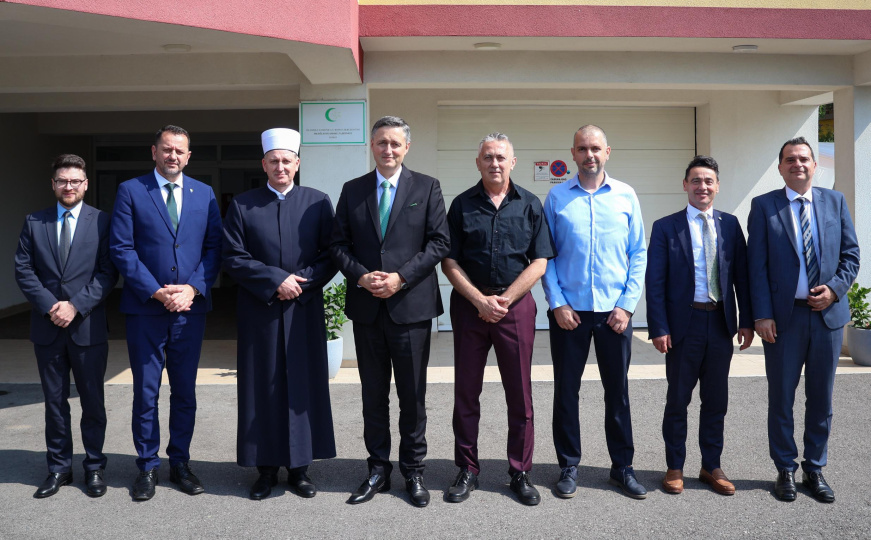 Bećirović u Doboju: "BiH moramo čuvati i razvijati na svakom njenom pedlju"