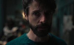 Netflix ima novi hit koji je oduševio gledatelje: Kažu da je ovo najbolja krimi serija godine