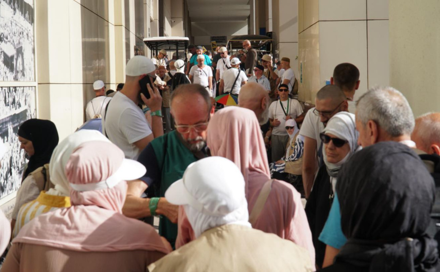 U hotelu vlada bajramska atmosfera: Hadžije iz BiH privode obrede hadža kraju