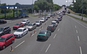 Vozači, oprez: Duge kolone vozila na pet graničnih prijelaza na izlazu iz BiH - evo koji su