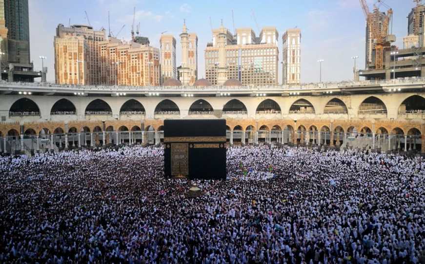 Temperature išle do 47 stepeni: Tokom hadža umrlo najmanje 13 hodočasnika