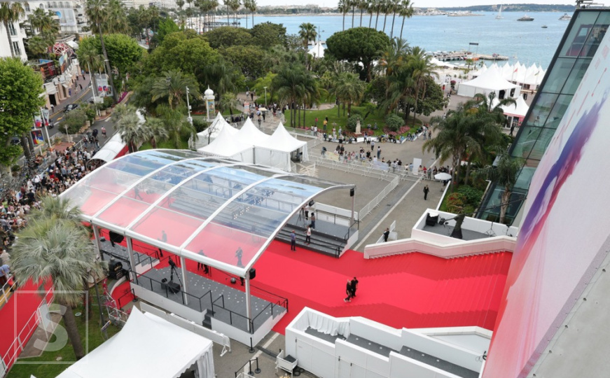 Crveni tepih iz Cannesa postaje torba, futrola i još mnogo toga, a evo i kako