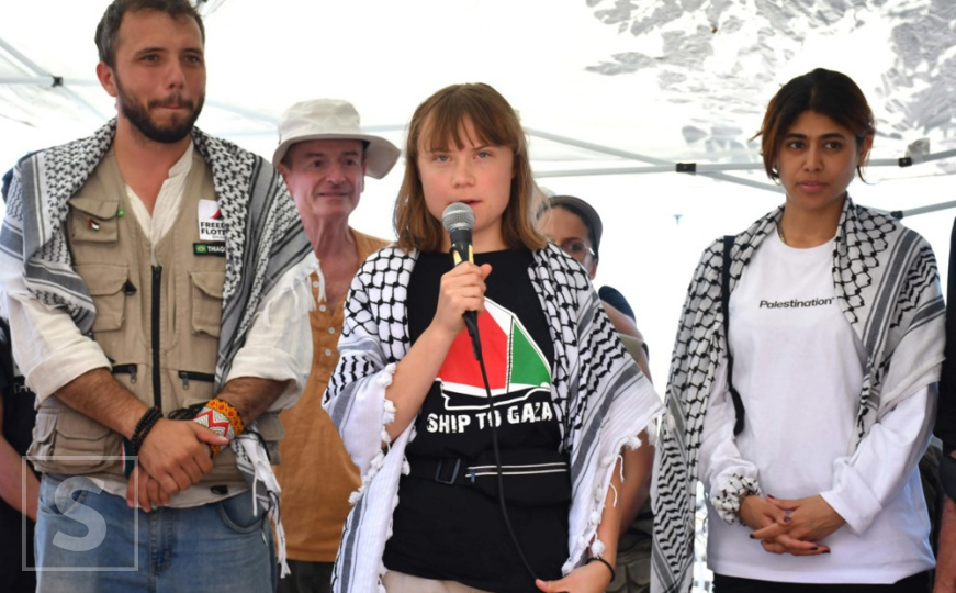 Oglasio se Izrael: "Deportovat ćemo Gretu Thunberg i druge celebrityje sa selfie jahte"