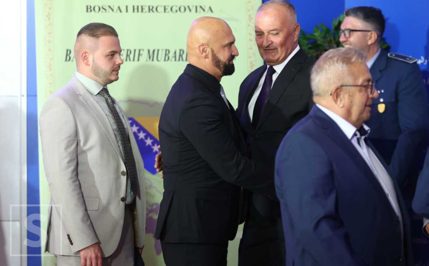 Bajramski prijem kod ministra Heleza: Pogledajte ko je sve došao