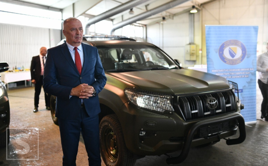 Stigla nova vozila za Oružane snage BiH: Donacija iz NATO programa, evo kako izgledaju