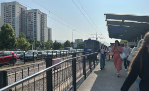 Tramvaj stao na Otoci: Vozač naglo zakočio, putnica povrijeđena?