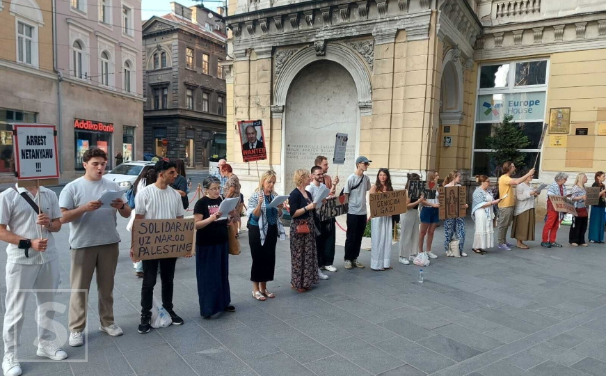 Protest u Sarajevu: Ime Palestine odjekivalo centrom grada