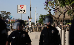 Stotine marinaca stigle u Los Angeles: Neredi traju danima, strahuje se od eskalacije