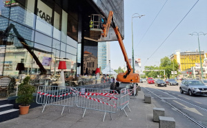 Iz SCC-a se oglasili: "Radovi na zamjeni stakala nakon vandalskog čina započeli u noćnim satima"