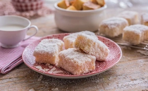 Bolje od čupavaca: Napravite kokos kocke u koje ne ide nijedno jaje