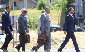 Ovaj put bez 'satelita' podrške: Advokati Milorada Dodika stigli na sjednicu Apelacionog vijeća