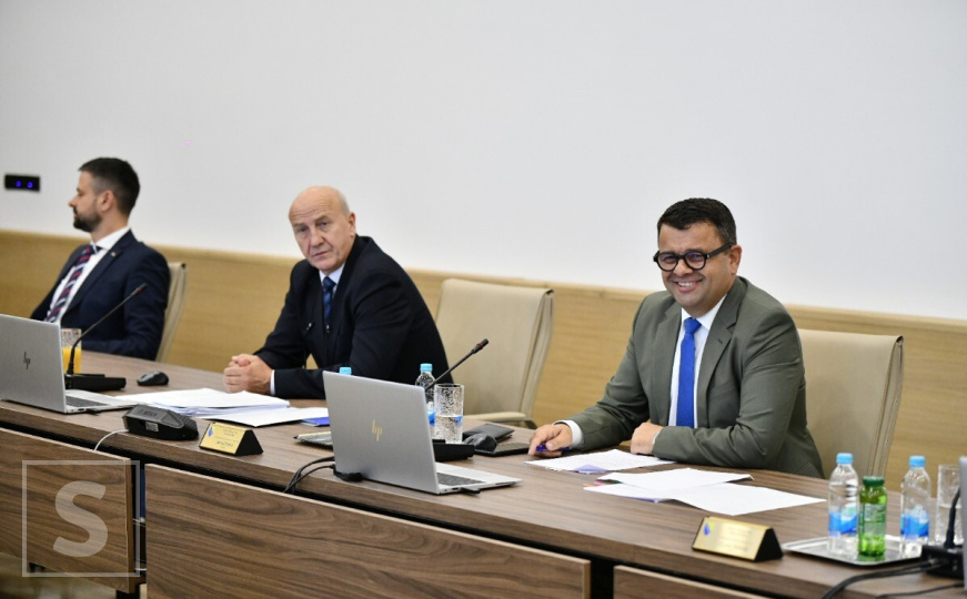 Ništa od imenovanja direktora i zamjenika SIPA-e: Ministar Hurtić uložio veto