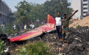 Indijski mediji: Svi putnici u avionu kompanije Air India poginuli