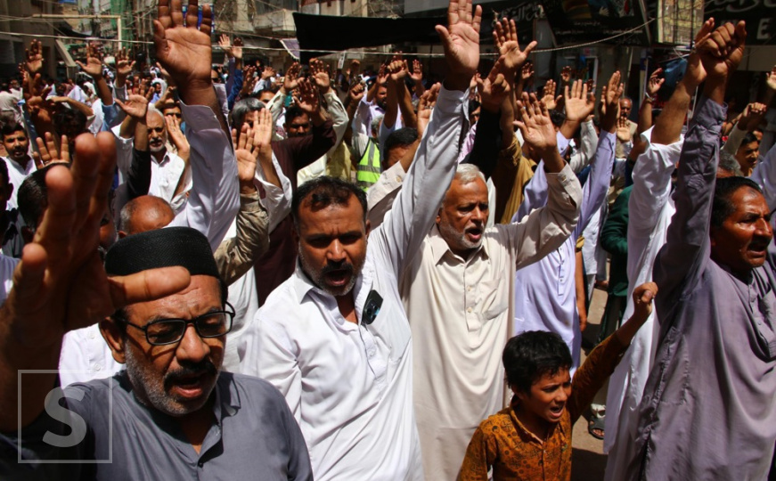 Protesti u Teheranu, rijeka ljudi na ulicama: 'Stojimo uz iranski režim'