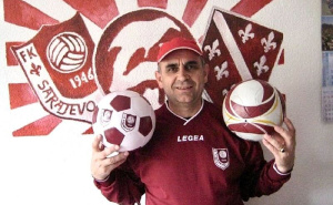Preminuo Smajo Smajlović: Navijači FK Sarajeva se opraštaju od dugogodišnjeg navijača bordo bijelih