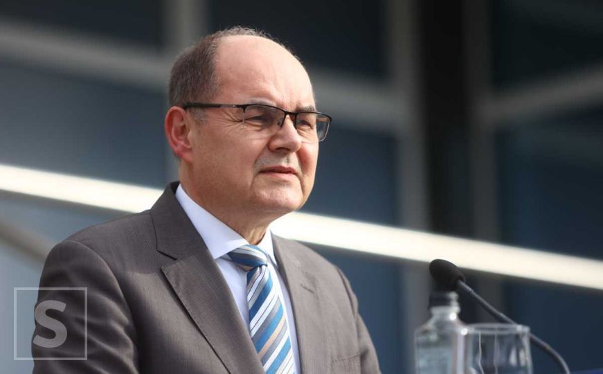Christian Schmidt u Pragu: Zapadni Balkan ne smije biti zanemaren