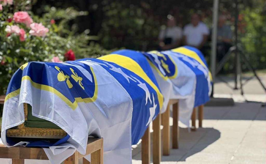 Autobus svjedok zločina nad Bošnjacima: Obilježena 33. godišnjica masakra u mjestu Sokolina