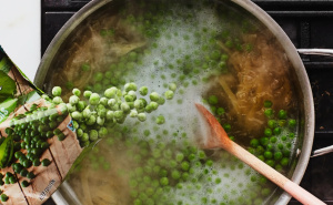 Trik je u jednoj stvari: Kako da najbolje zgusnete grašak bez zaprške?