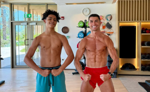Kakav otac, takav sin: Ronaldo i nasljednik pokazali mišiće, jedan detalj izazvao brojne komentare