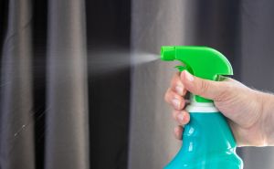 Prirodni sprej za čišćenje prašine: Dovoljno je da koristite ove dvije tekućine