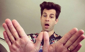 Mark Ronson x RAYE - Suzanne