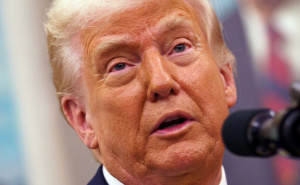 Trumpu stigao žestok odgovor iz Irana: "Uključite se i slijedi totalni rat!"