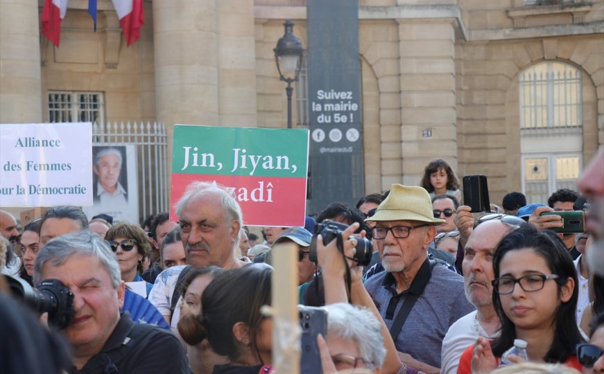 Pariz traži mir: Skup protiv rata između Izraela i Irana, građani pozvali na deeskalaciju