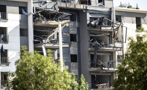 Pogledajte dramatične snimke udara iranske rakete: "Čudom smo izašli, ponijeli smo samo torbu"