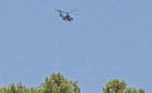 Burno na nebu iznad Izraela: Pogledajte kako helikopter presreće dron iz Irana