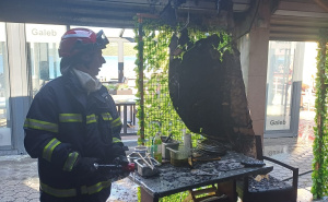 Požar zahvatio ugostiteljski objekt u Neumu: Brzom intervencijom vatrogasaca spriječena veća šteta